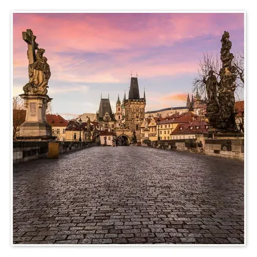 Charles Bridge, Prague at sunrise de Mike Clegg Photography
