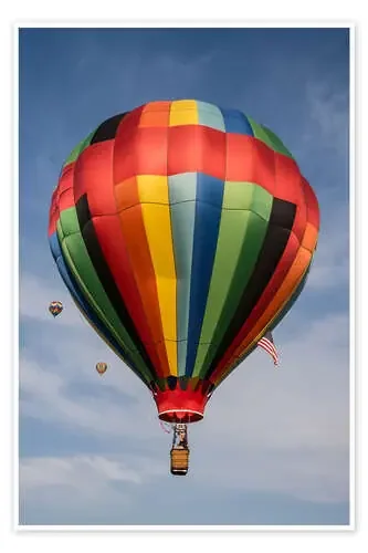 Colorful hot air balloon Editors Choice