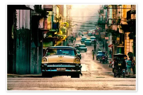 Cuba, Street with a Car 1x