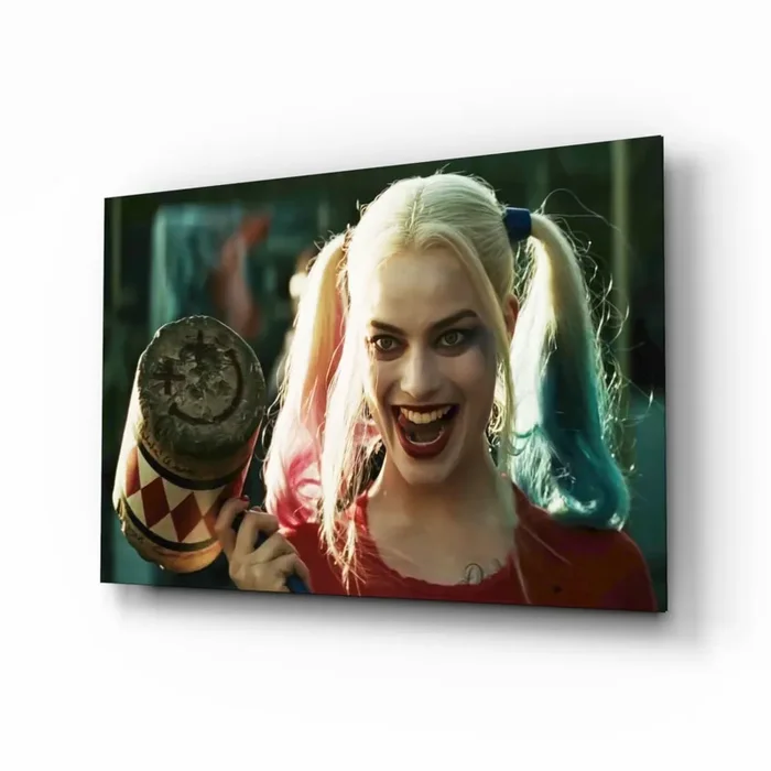 Harley Quinn Glass Wall Art – 28.5 » x 18 «