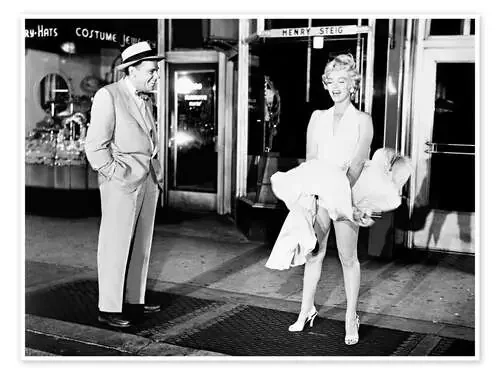 Marilyn Monroe and Tom Ewell, in a Scene From «The Seven Year Itch», 1955 Granger Collection