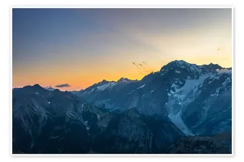 Monte Bianco or Mont Blanc at sunrise, italian side de Fabio Lamanna