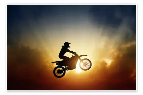 Moto saltando en el atardecer Editors Choice