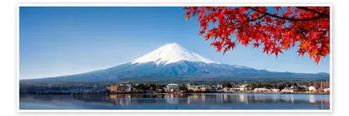 Mount Fuji and Lake Kawaguchiko in autumn de Jan Christopher Becke
