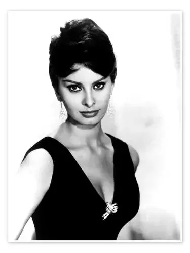 Sophia Loren in Black Everett Collection
