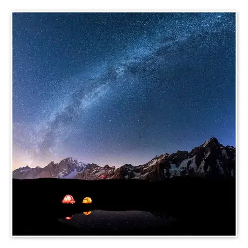 Starlight over Mont Blanc, Mont De La Saxe y Grand Jorasses de Roberto Sysa Moiola Robert Harding