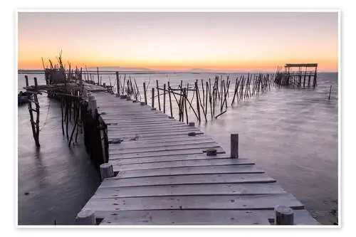 Sunset at Palafito Pier of Carrasqueira, Setubal, Portugal de Roberto Sysa Moiola
