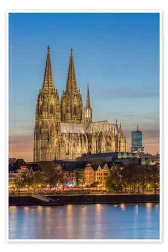The Cologne Cathedral in the evening de Michael Valjak