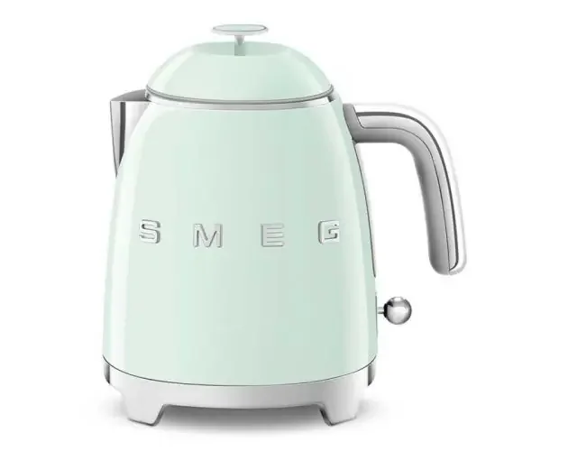 Ultime Pezzi Hervidor smeg klf05pgeu verde 0,8l | Brico Depôt
