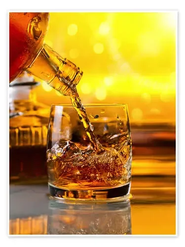 Whiskey with ice Editors Choice